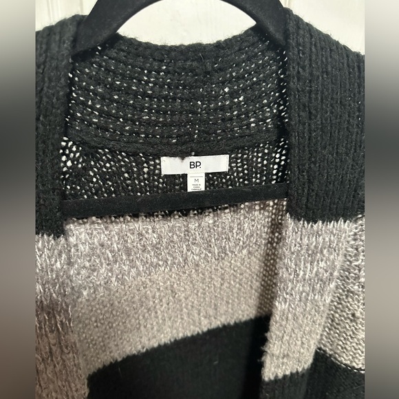 Nordstrom BP Black, Gray, White Stripped Long Sleeve Knit Open Cardigan (Size M) - Picture 2 of 7